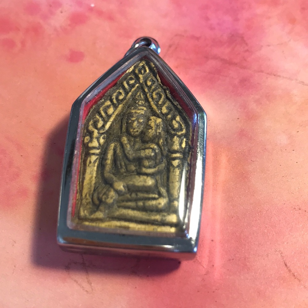 Assorted Pendants - Picture 4 of 6